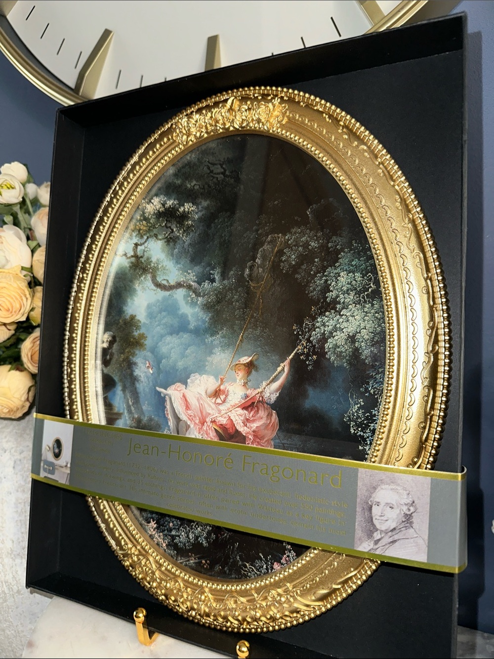 Jean-Honoré Fragonard The Swing Oval Decorative Wall Art - Gold
